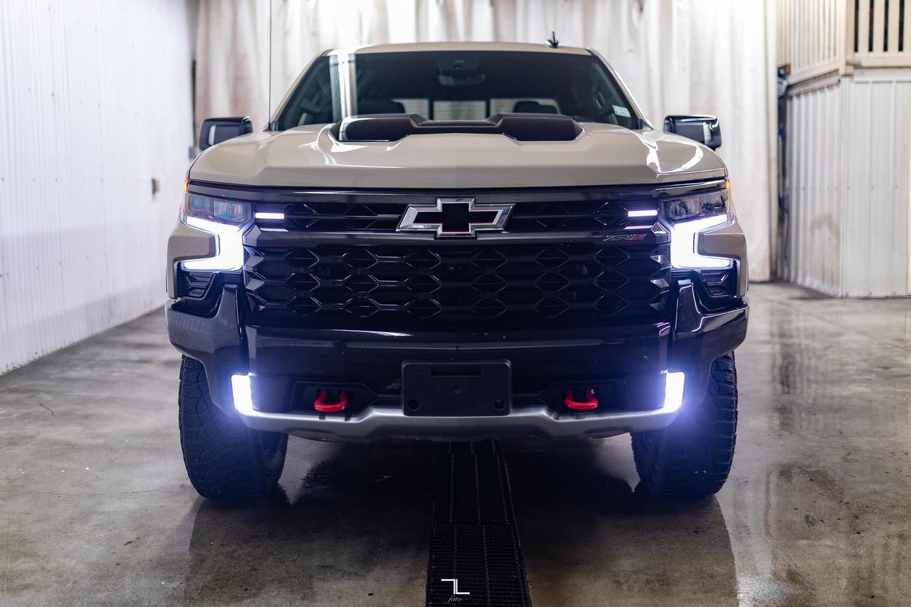 2023 Chevrolet Silverado 1500 4x4 Crew Cab ZR2 Leather Roof Nav BCam Red Deer AB