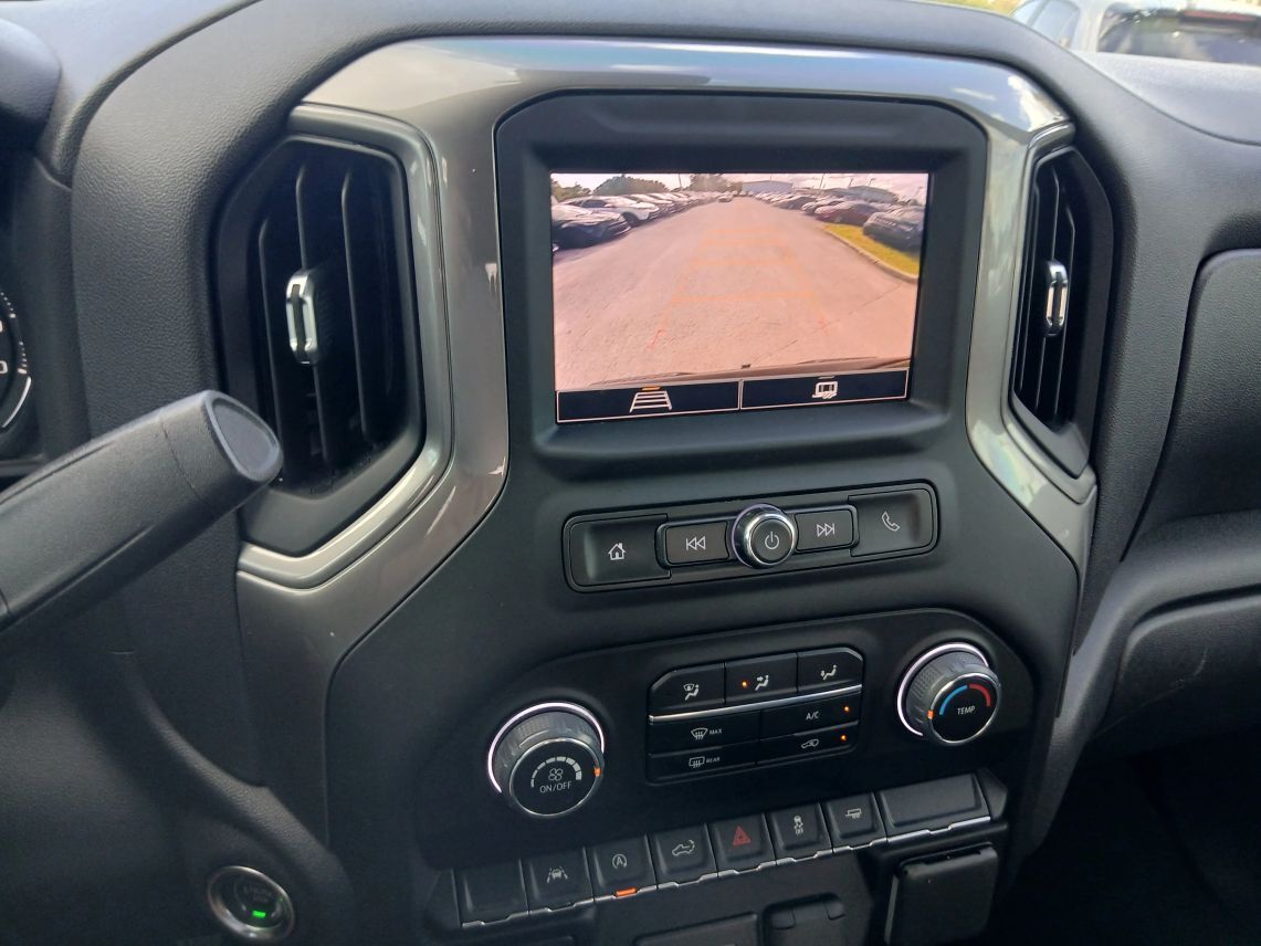 2023 Chevrolet Silverado 1500 Crew Cab Custom Pickup 4D 5 3/4 ft Maitland FL
