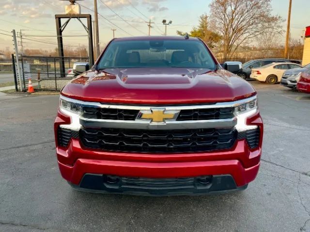 2023 Chevrolet Silverado 1500 Crew Cab LT Pickup 4D 5 3/4 ft Cincinnati OH