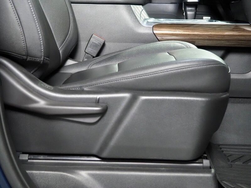 2023 Chevrolet Silverado 1500 Crew Cab LT Trail Boss 4WD *PREMIUM PKG, 5.3L V8, ADAPTIVE CRUISE, SAFETY ALERTS, 360 VIEW CAMERAS, LEATHER, HEATED SEATS/STEERING, REMOTE START, 20 INCH WHEELS, BOSE, WIRELESS CHARGING Round Rock TX