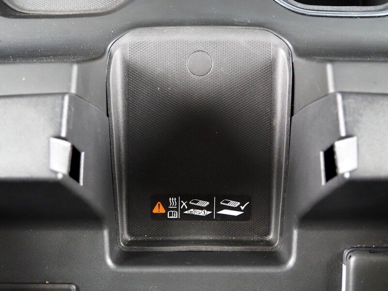 2023 Chevrolet Silverado 1500 Crew Cab LT Trail Boss 4WD *PREMIUM PKG, 5.3L V8, ADAPTIVE CRUISE, SAFETY ALERTS, 360 VIEW CAMERAS, LEATHER, HEATED SEATS/STEERING, REMOTE START, 20 INCH WHEELS, BOSE, WIRELESS CHARGING Round Rock TX