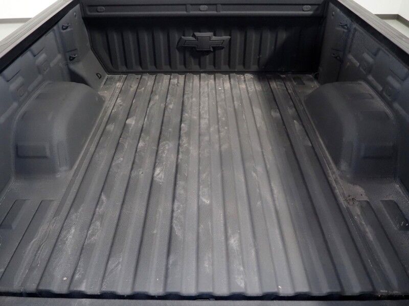 2023 Chevrolet Silverado 1500 Crew Cab LT Trail Boss 4WD *PREMIUM PKG, 5.3L V8, ADAPTIVE CRUISE, SAFETY ALERTS, 360 VIEW CAMERAS, LEATHER, HEATED SEATS/STEERING, REMOTE START, 20 INCH WHEELS, BOSE, WIRELESS CHARGING Round Rock TX