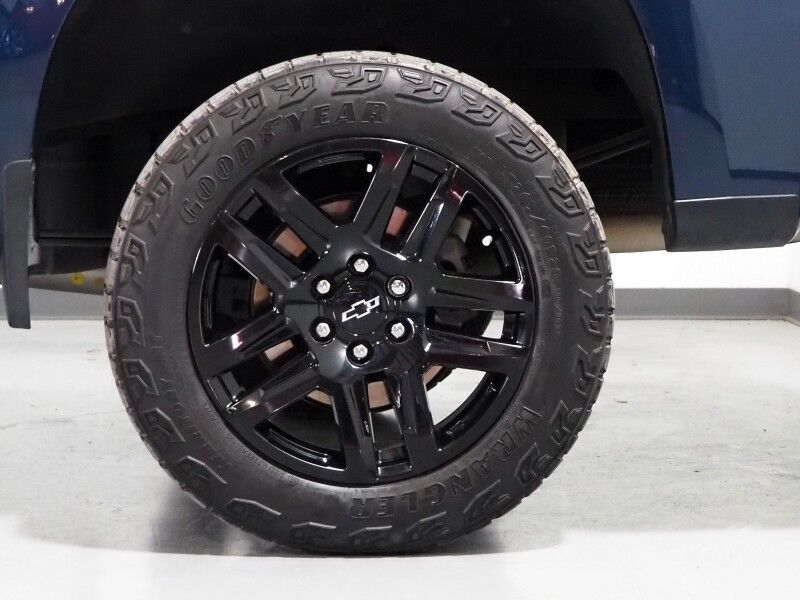 2023 Chevrolet Silverado 1500 Crew Cab LT Trail Boss 4WD *PREMIUM PKG, 5.3L V8, ADAPTIVE CRUISE, SAFETY ALERTS, 360 VIEW CAMERAS, LEATHER, HEATED SEATS/STEERING, REMOTE START, 20 INCH WHEELS, BOSE, WIRELESS CHARGING Round Rock TX