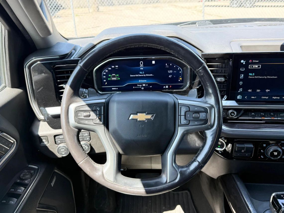 2023 Chevrolet Silverado 1500 Crew Cab LTZ Pickup 4D 5 3/4 ft Cincinnati OH