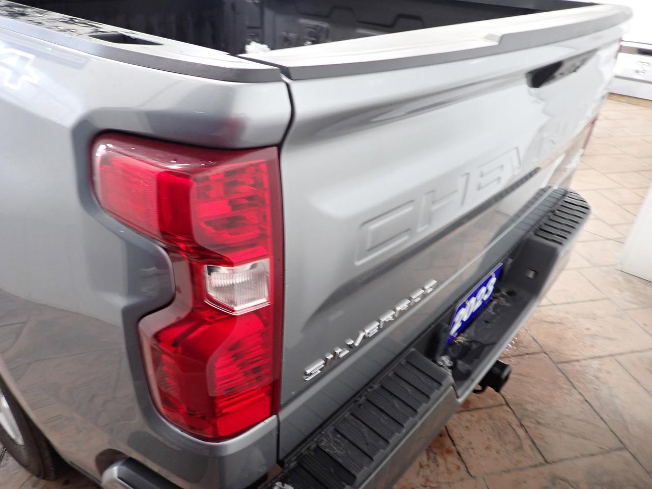 2023 Chevrolet Silverado 1500 Custom 4WD CUSTOM POWER SEAT 5'8" BOX Listowel ON