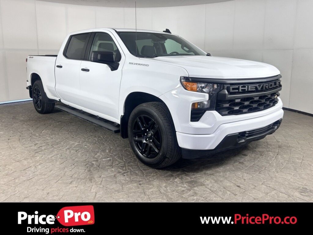2023 Chevrolet Silverado 1500 Custom 4WD Maumee OH