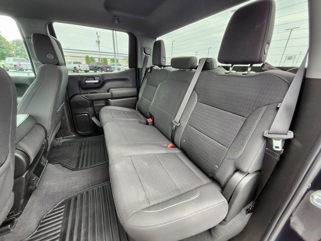 2023 Chevrolet Silverado 1500 Custom Green Bay WI