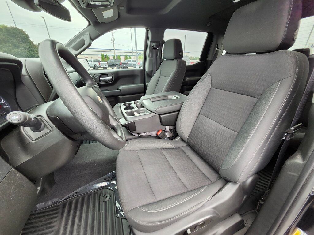 2023 Chevrolet Silverado 1500 Custom Green Bay WI