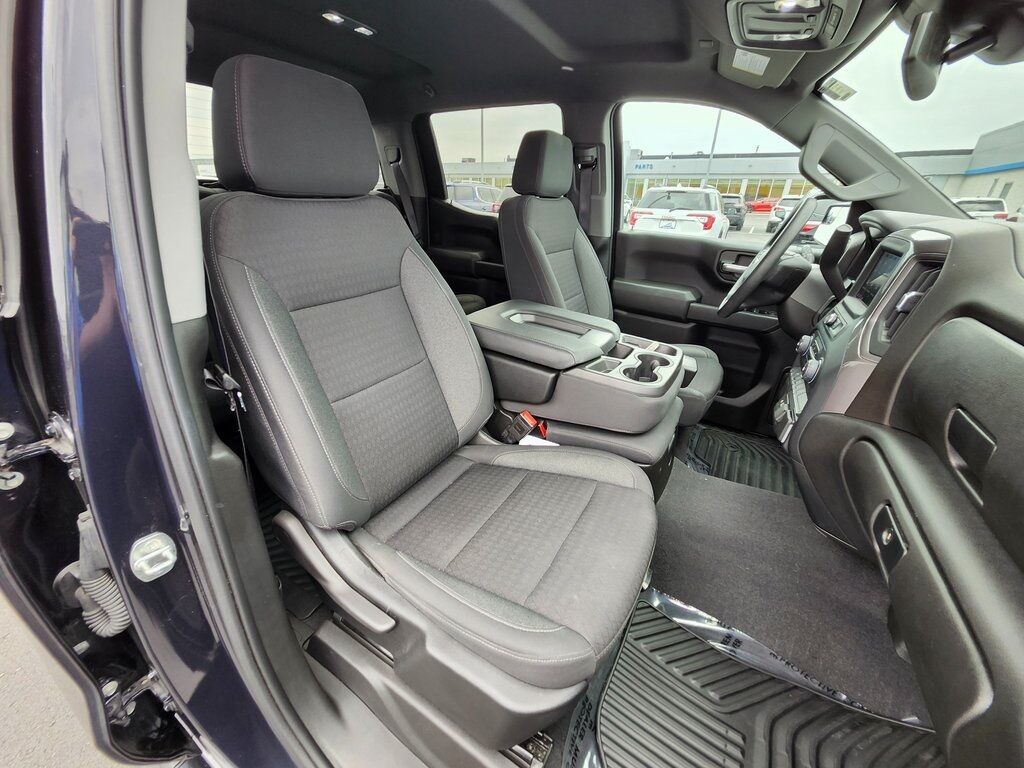 2023 Chevrolet Silverado 1500 Custom Green Bay WI