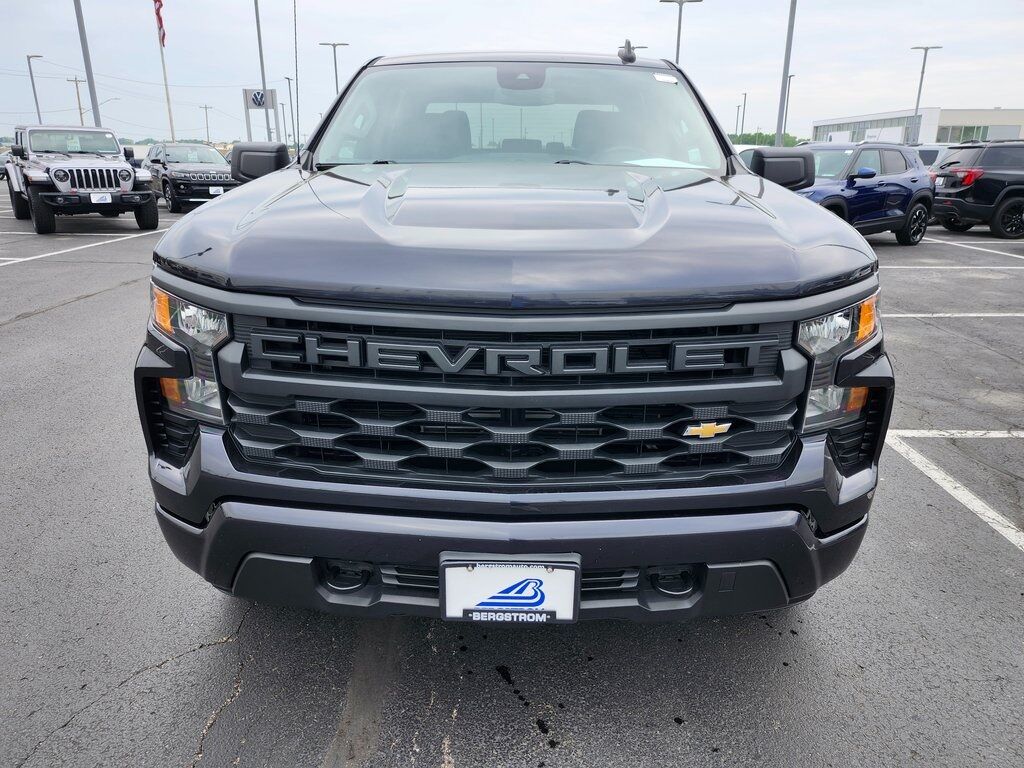 2023 Chevrolet Silverado 1500 Custom Green Bay WI