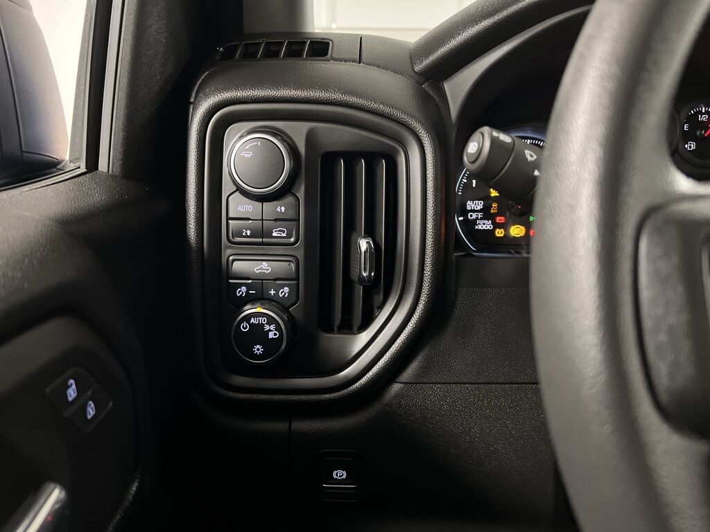 2023 Chevrolet Silverado 1500 Custom Highlands Ranch CO