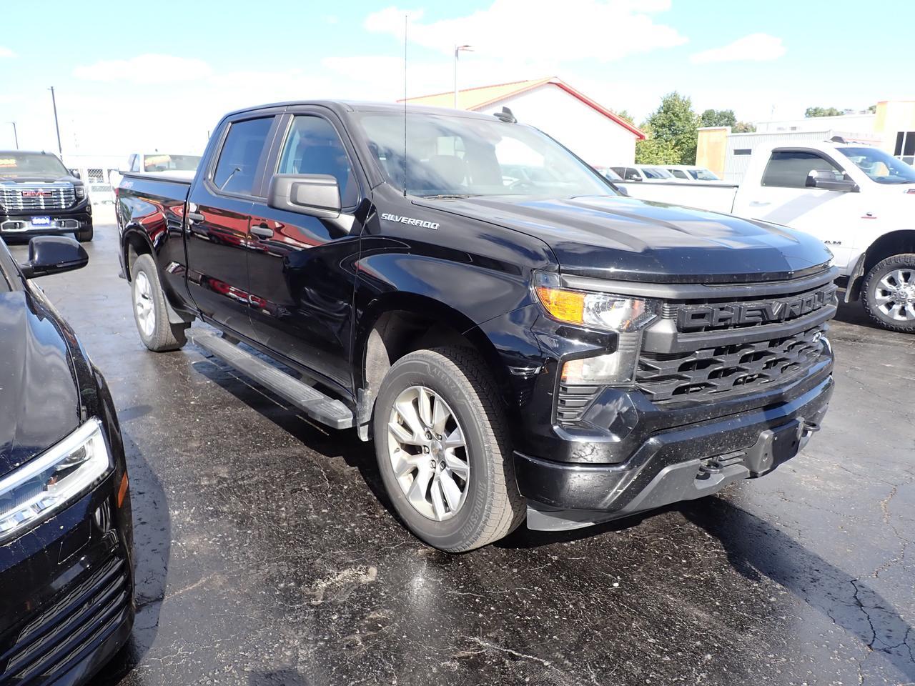 2023 Chevrolet Silverado 1500 Custom
