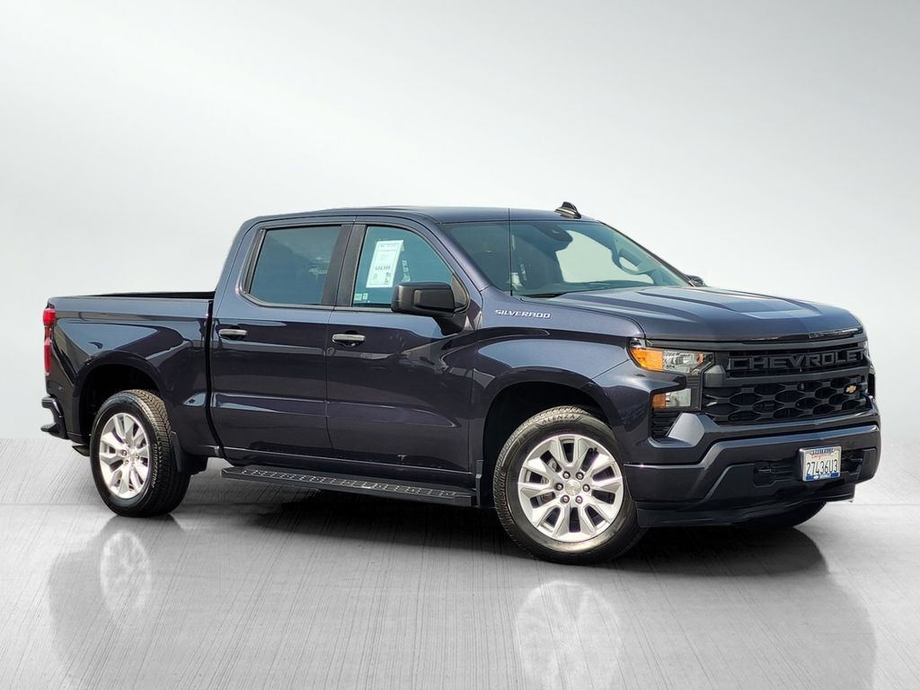 2023 Chevrolet Silverado 1500 Custom