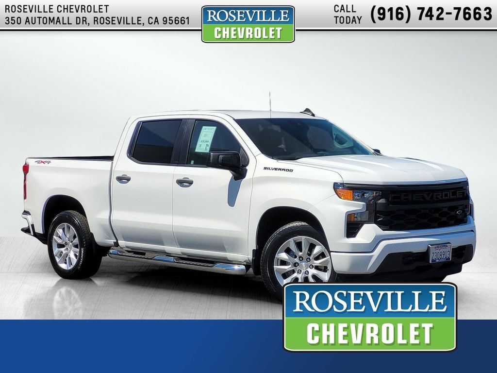 2023 Chevrolet Silverado 1500 Custom