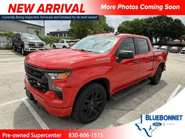 2023 Chevrolet Silverado 1500 Custom