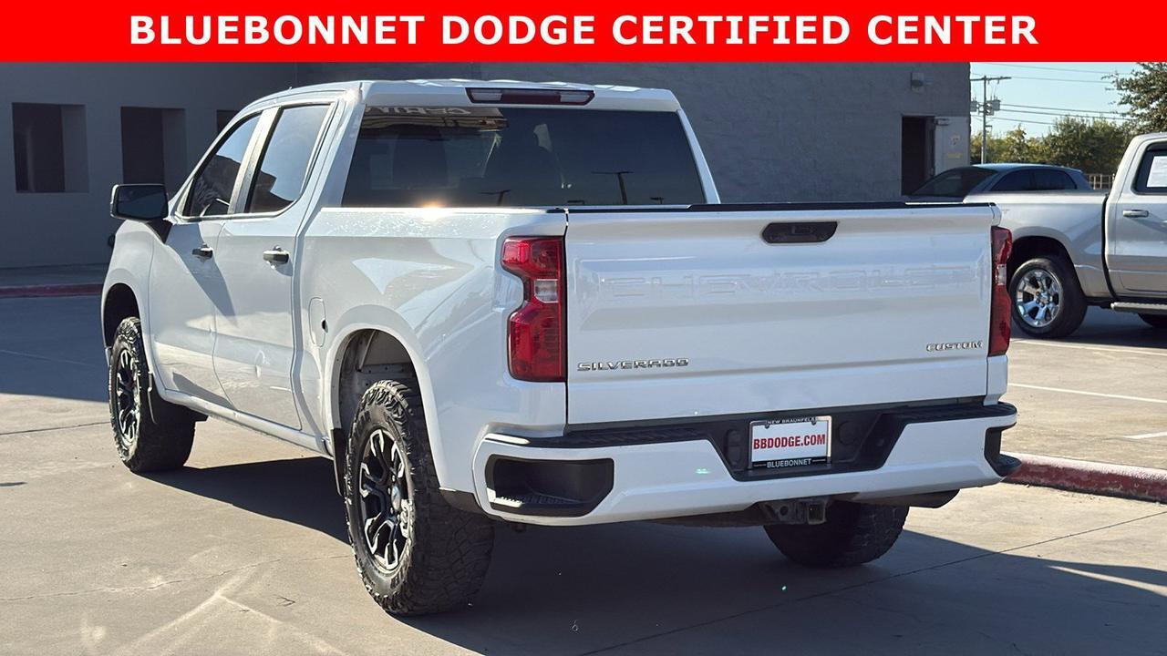 2023 Chevrolet Silverado 1500 Custom