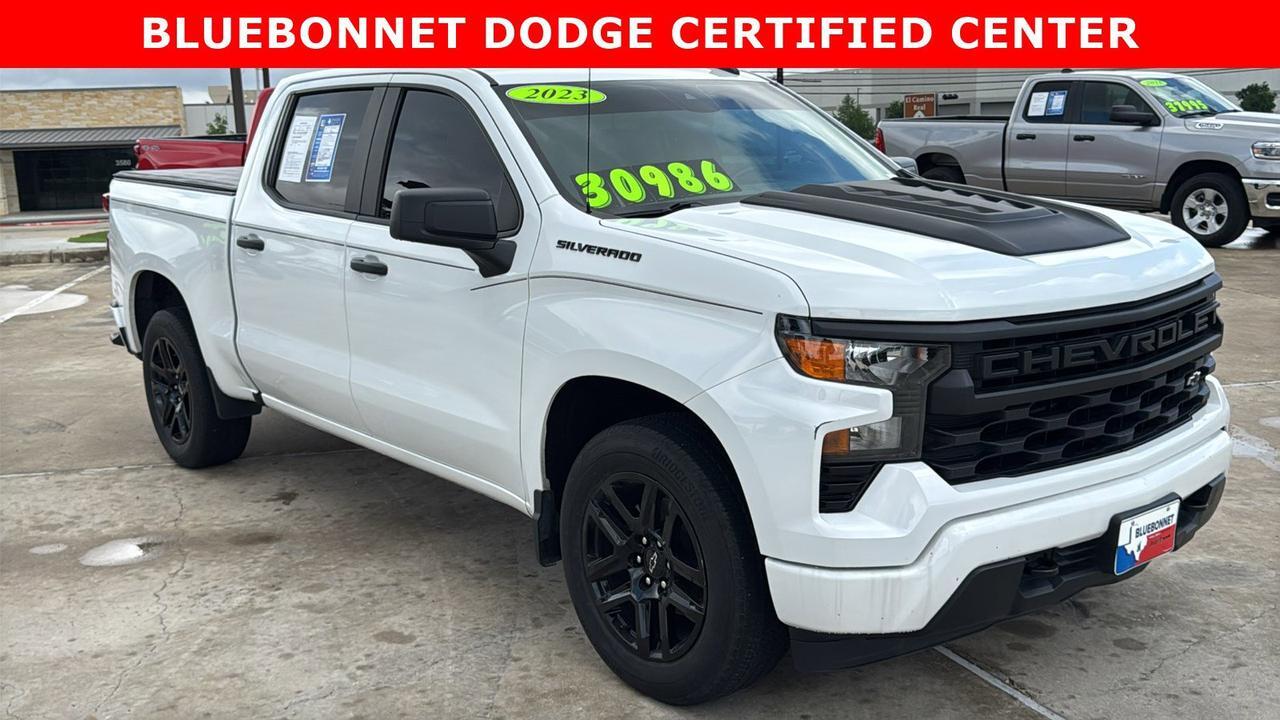 2023 Chevrolet Silverado 1500 Custom