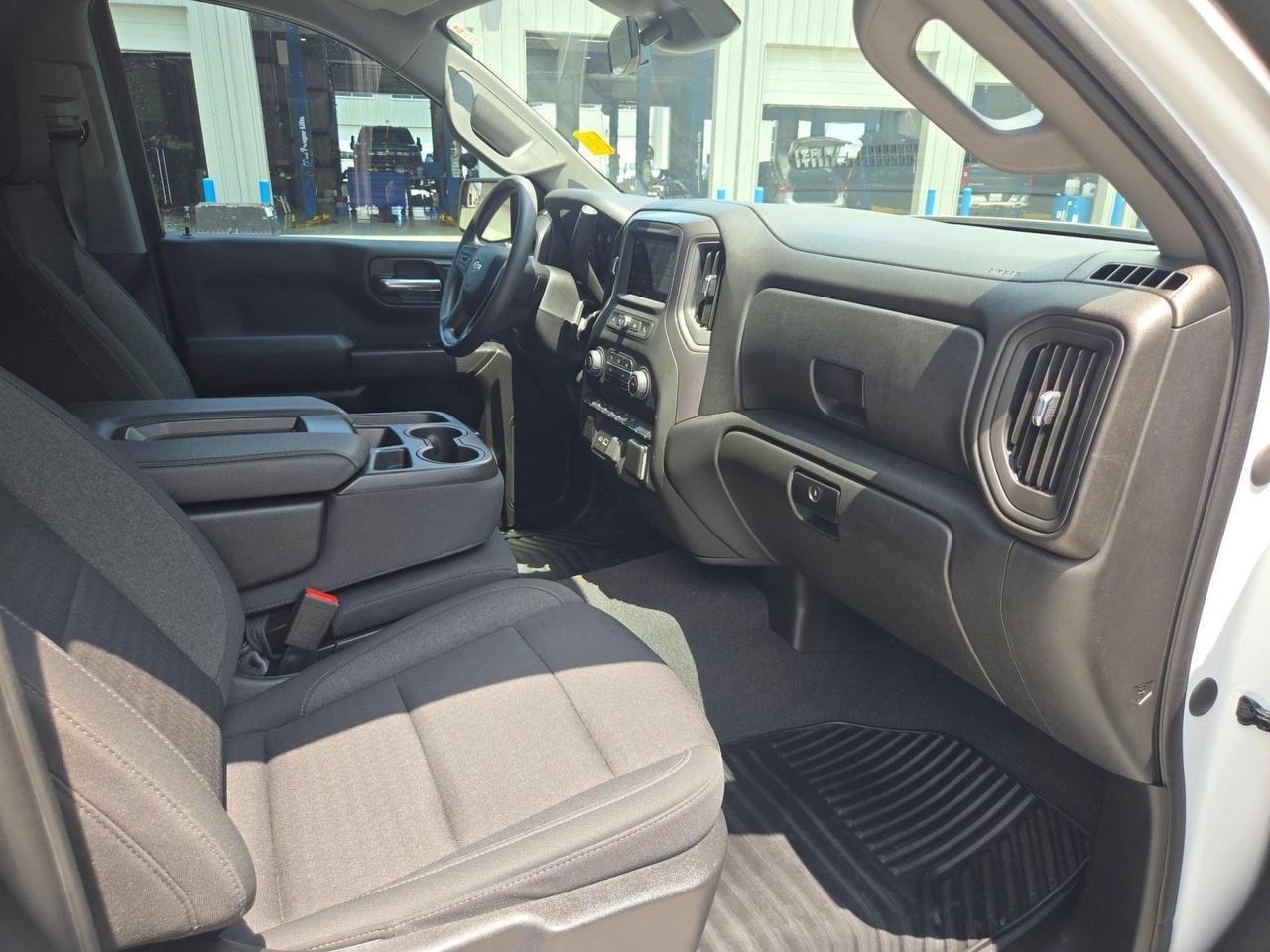 2023 Chevrolet Silverado 1500 Custom Castroville TX