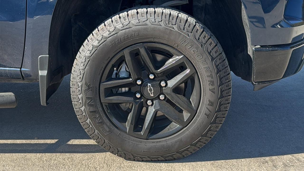 2023 Chevrolet Silverado 1500 Custom Trail Boss  Selma TX