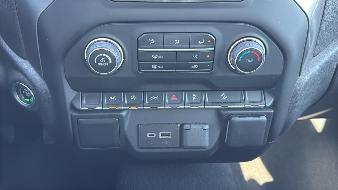 2023 Chevrolet Silverado 1500 Custom Trail Boss  Selma TX