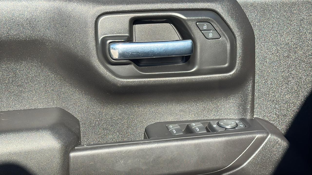 2023 Chevrolet Silverado 1500 Custom Trail Boss  Selma TX