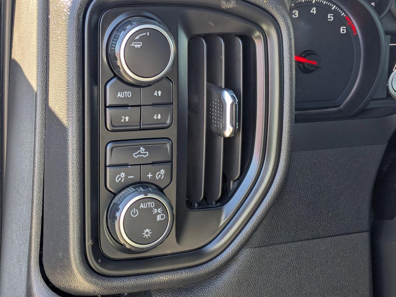 2023 Chevrolet Silverado 1500 Custom Trail Boss Castroville TX