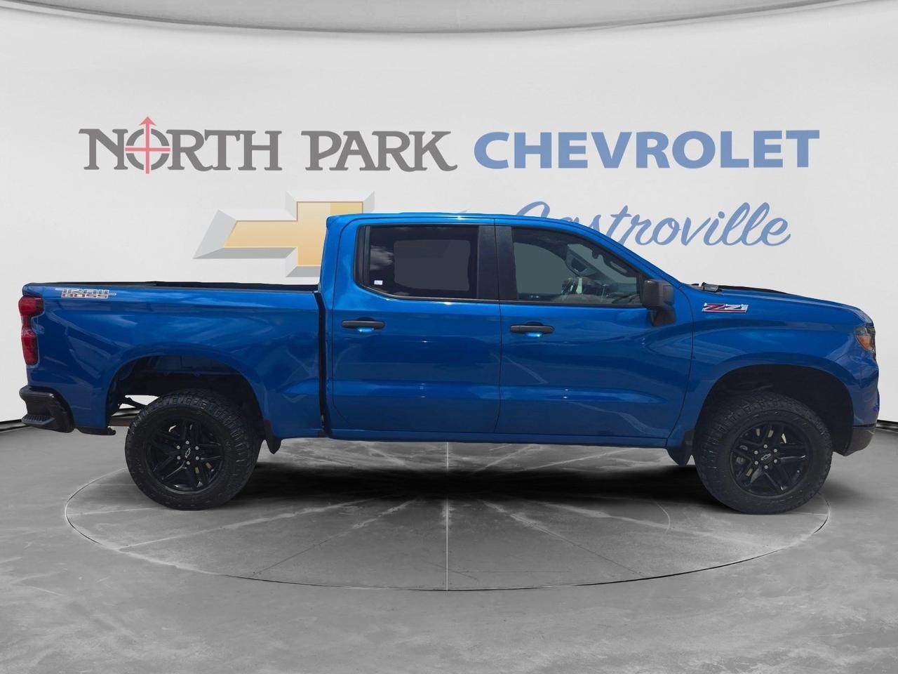 2023 Chevrolet Silverado 1500 Custom Trail Boss