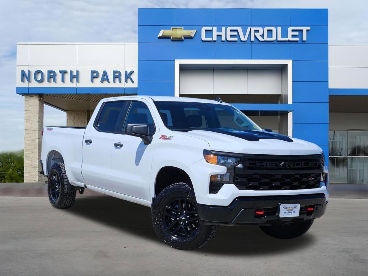 2023 Chevrolet Silverado 1500 Custom Trail Boss