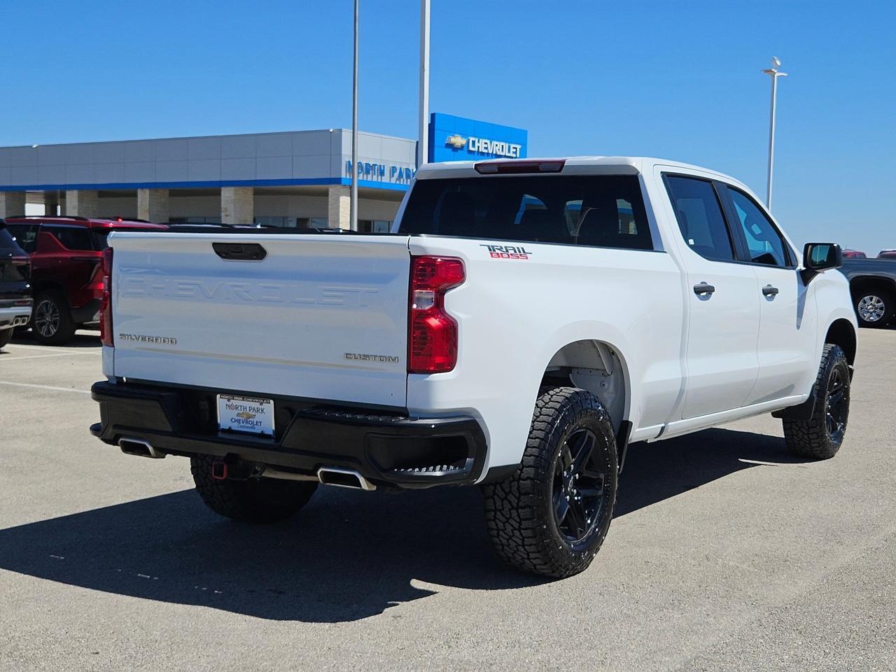 2023 Chevrolet Silverado 1500 Custom Trail Boss