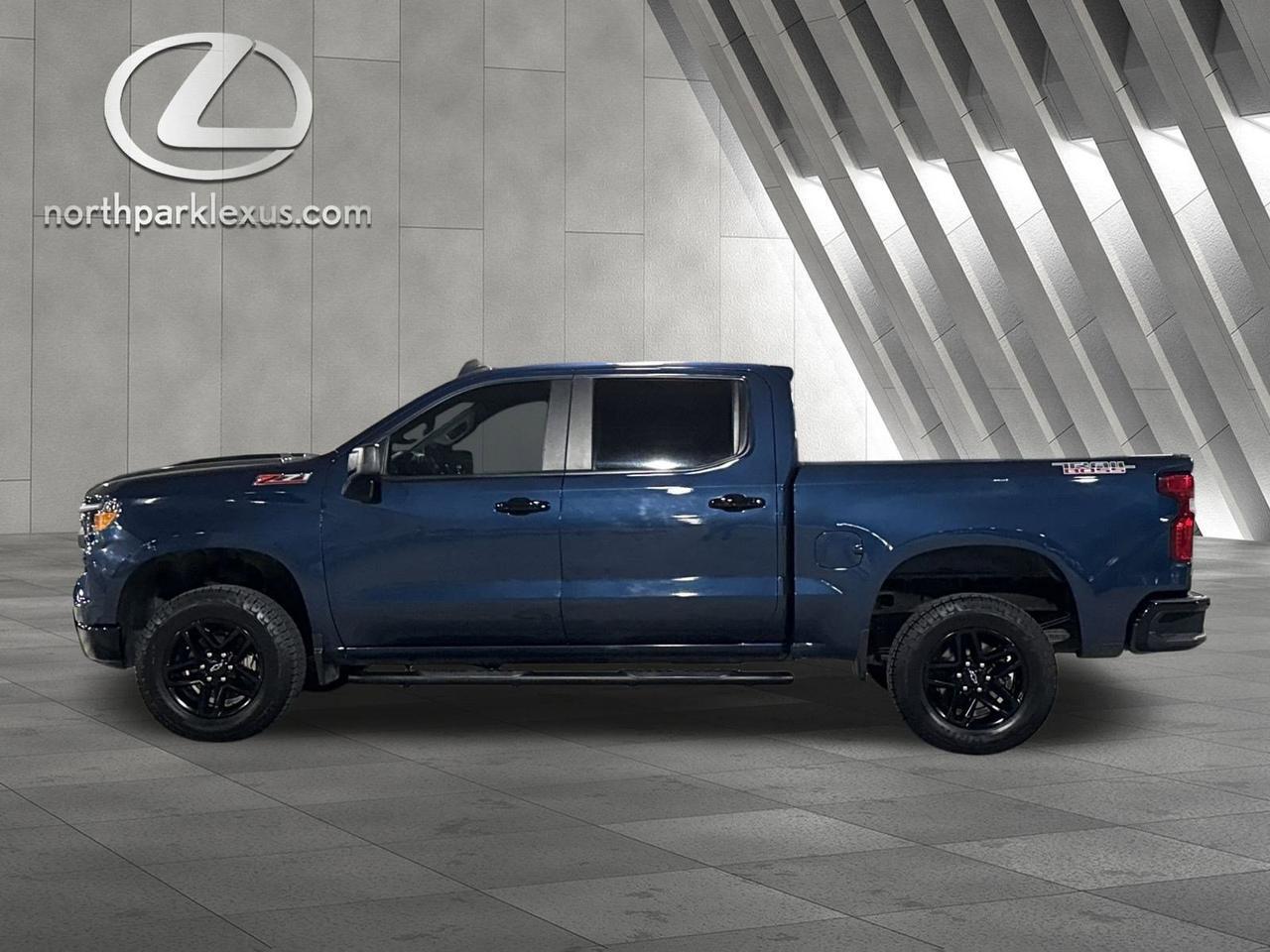 2023 Chevrolet Silverado 1500 Custom Trail Boss