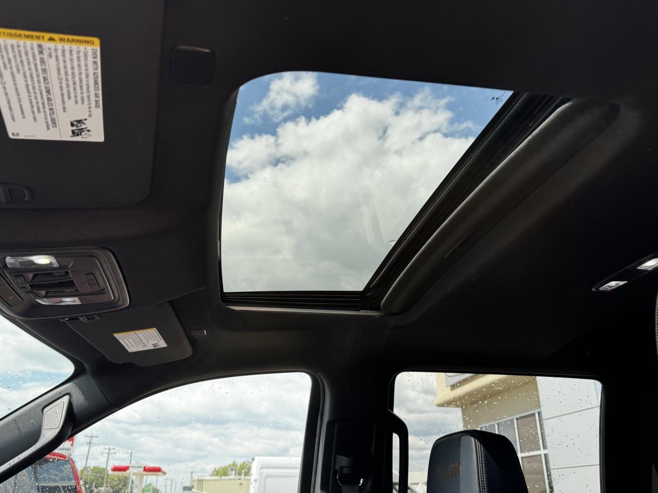 2023 Chevrolet Silverado 1500 High Country | 360 Camera | Multi Function Tailgate | Sunroof | Loaded Redwater AB