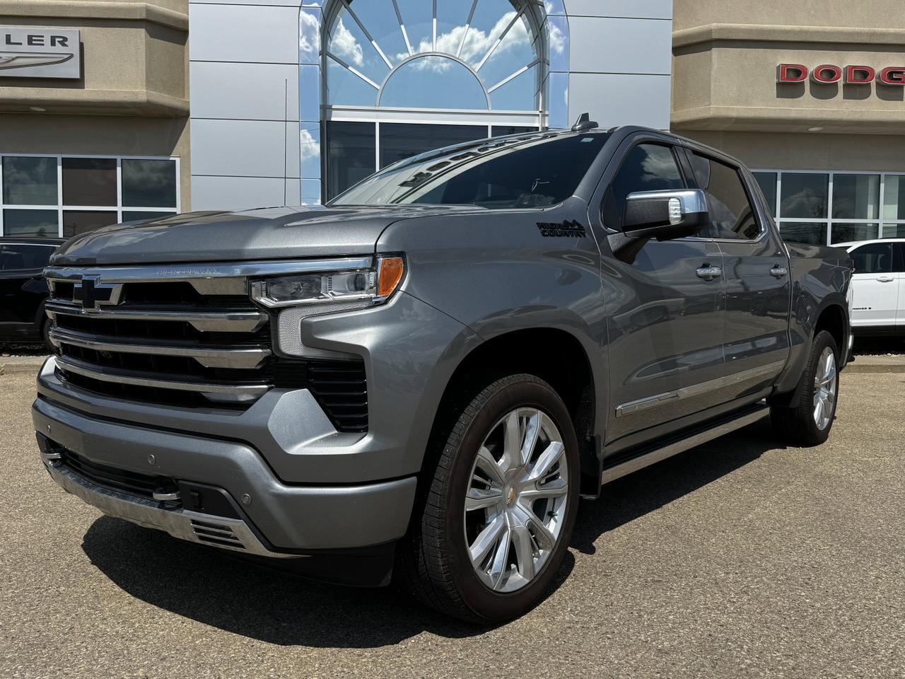 2023 Chevrolet Silverado 1500 High Country | 360 Camera | Multi Function Tailgate | Sunroof | Loaded Redwater AB