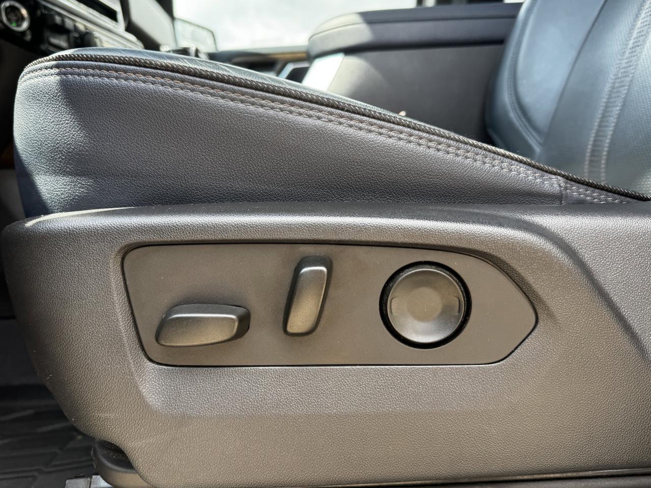 2023 Chevrolet Silverado 1500 High Country | 360 Camera | Multi Function Tailgate | Sunroof | Loaded Redwater AB