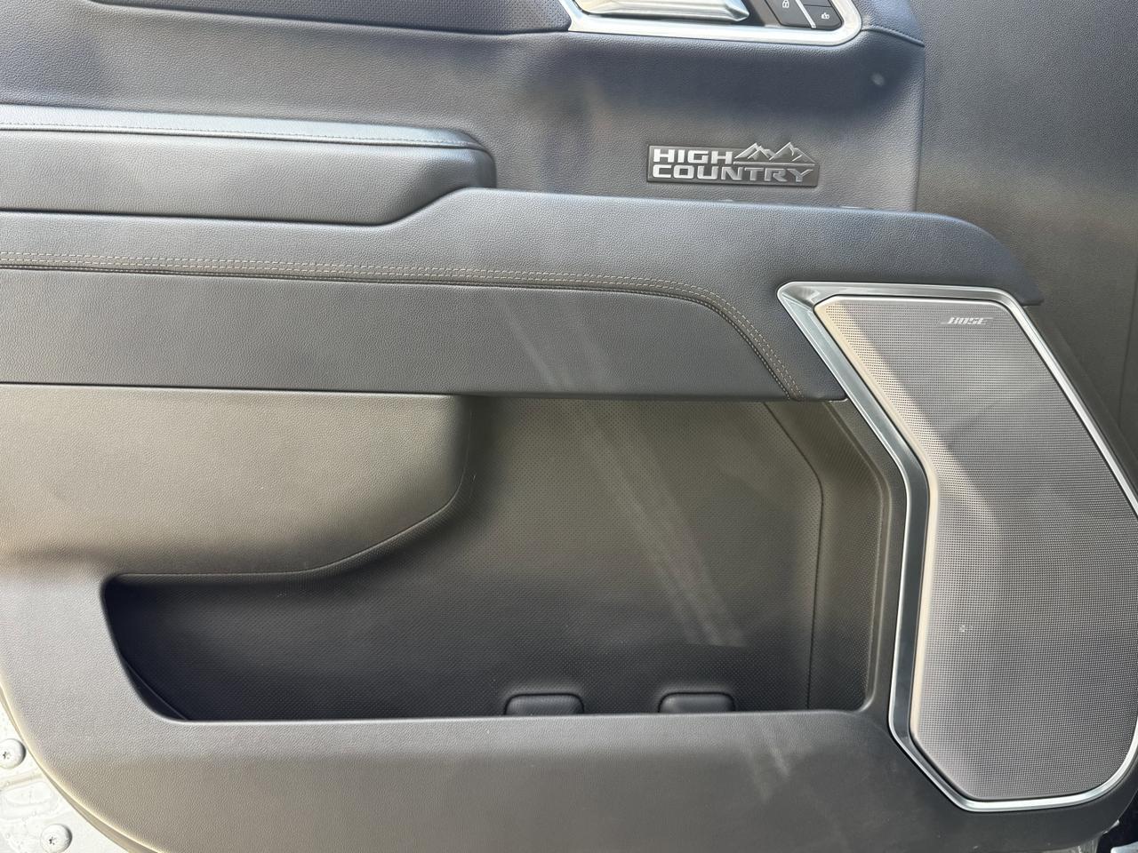 2023 Chevrolet Silverado 1500 High Country | 360 Camera | Multi Function Tailgate | Sunroof | Loaded Redwater AB