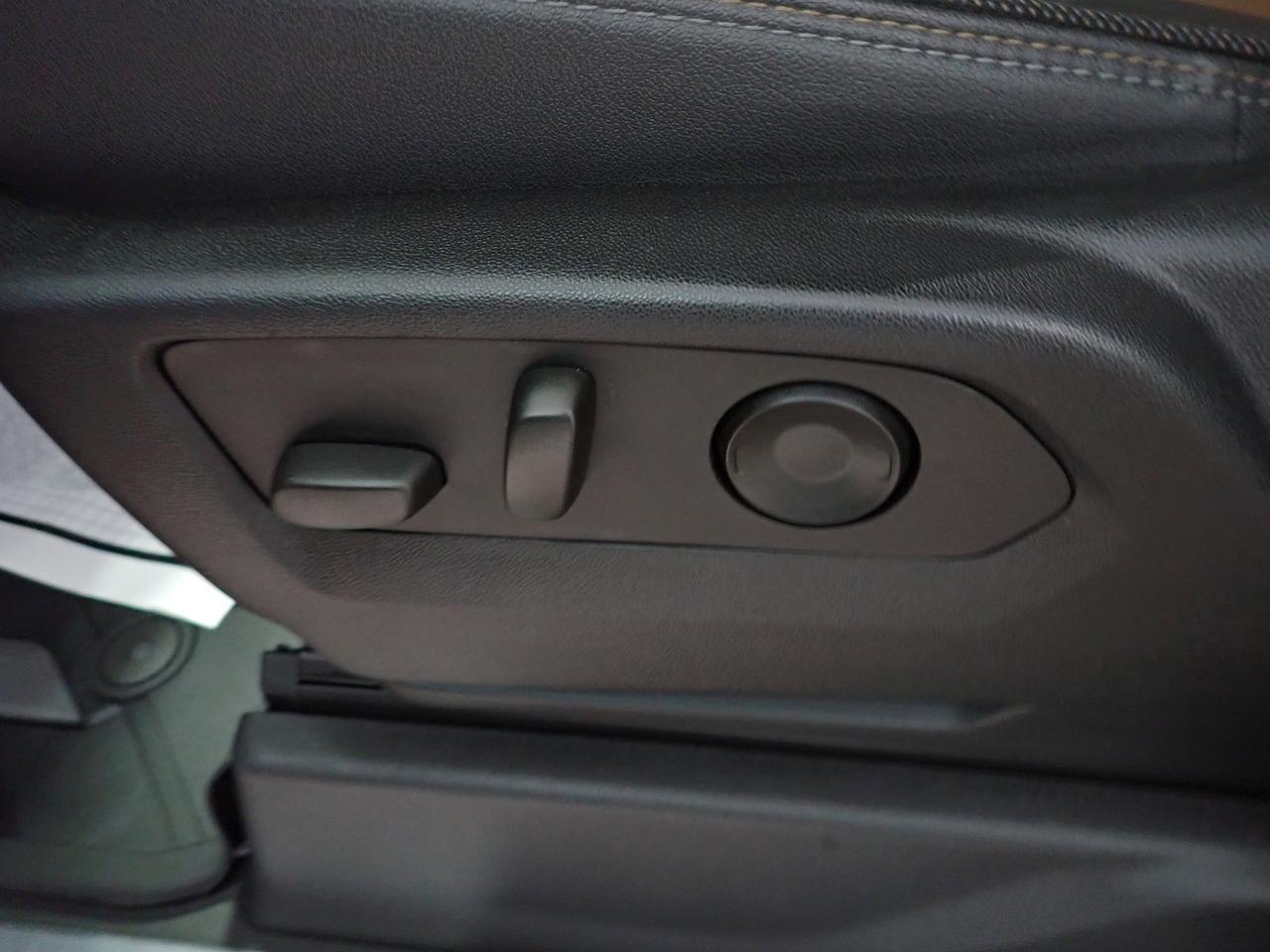 2023 Chevrolet Silverado 1500 High Country 4WD CREW CAB LEATHER SUNROOF NAVI Listowel ON