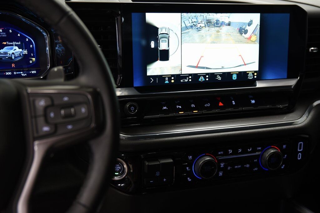 2023 Chevrolet Silverado 1500 High Country Akron