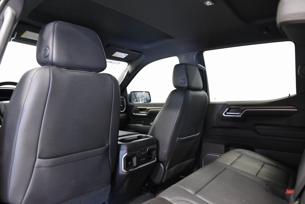 2023 Chevrolet Silverado 1500 High Country Akron