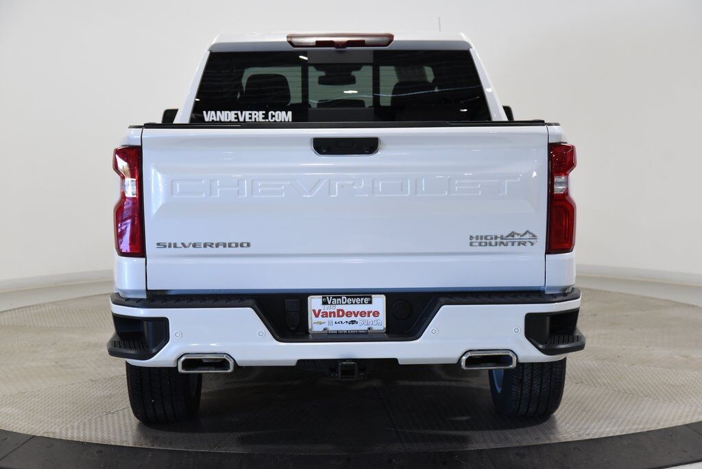 2023 Chevrolet Silverado 1500 High Country Akron