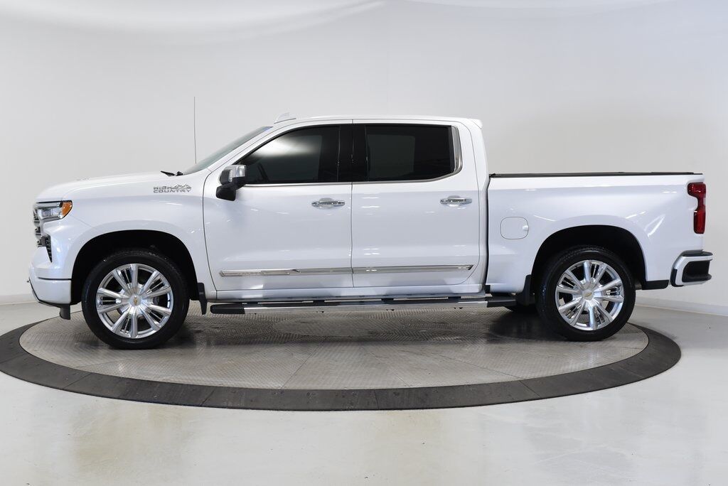 2023 Chevrolet Silverado 1500 High Country Akron