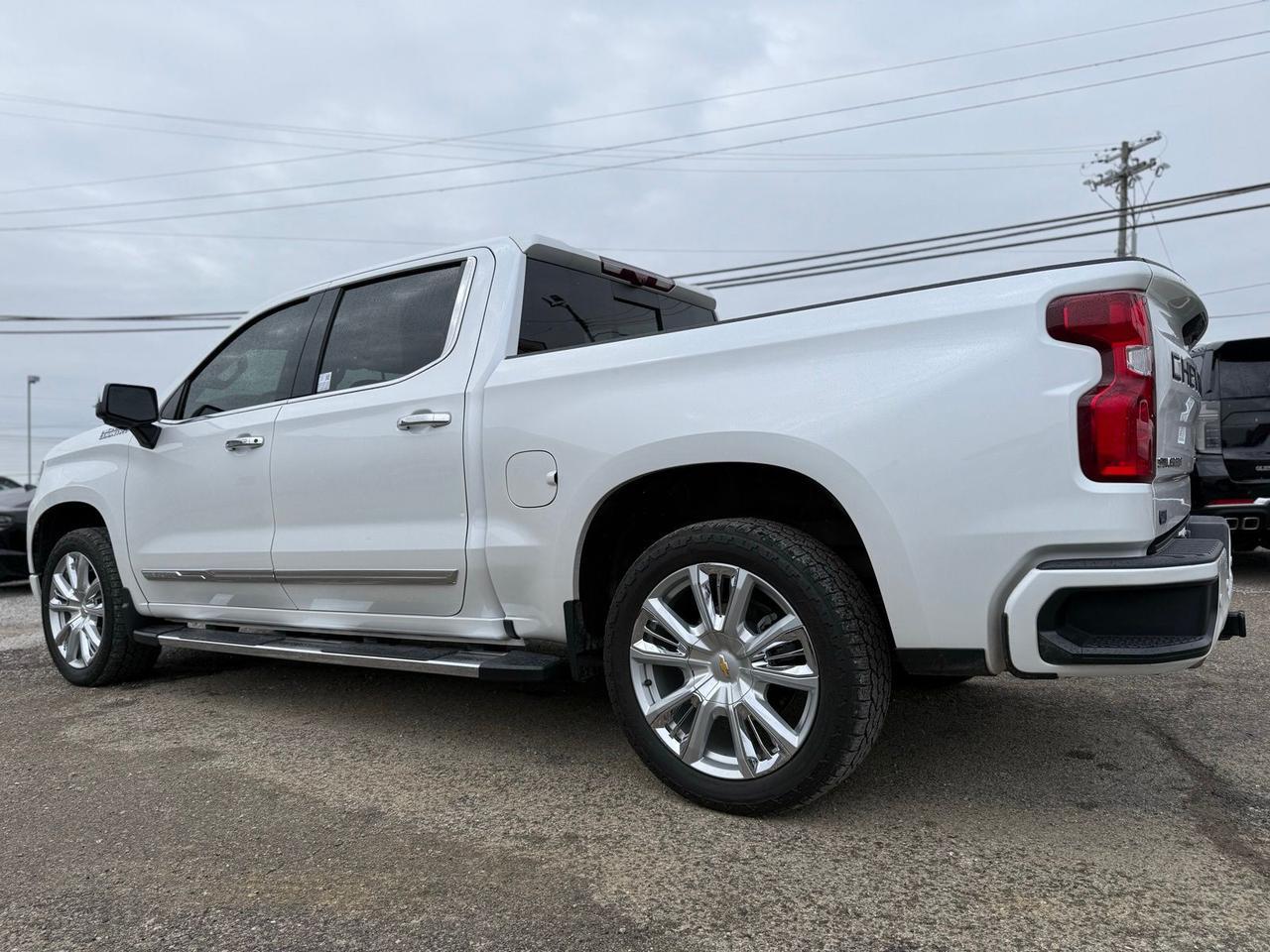 2023 Chevrolet Silverado 1500 High Country Crestwood KY