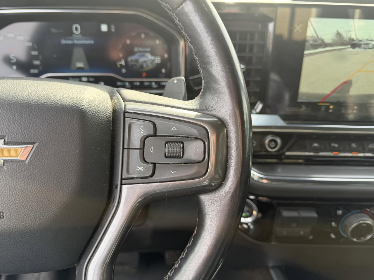 2023 Chevrolet Silverado 1500 High Country Crew Cab 4WD | V8 | Leather | 20IN Wheels | Remote Start | Towing | Backup Camera Redwater AB