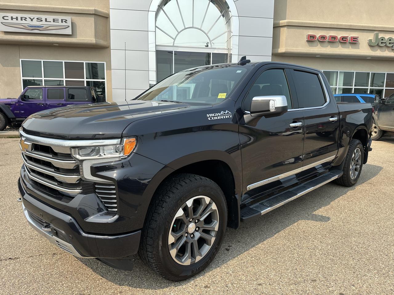 2023 Chevrolet Silverado 1500 High Country Crew Cab 4WD | V8 | Leather | 20IN Wheels | Remote Start | Towing | Backup Camera Redwater AB
