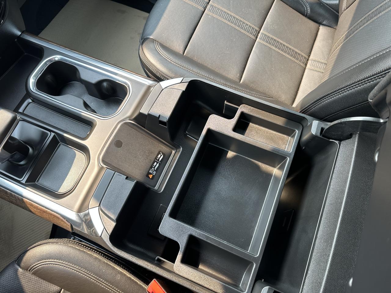 2023 Chevrolet Silverado 1500 High Country Crew Cab 4WD | V8 | Leather | 20IN Wheels | Remote Start | Towing | Backup Camera Redwater AB