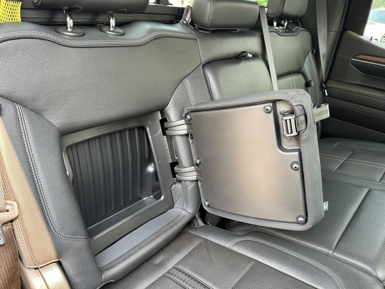 2023 Chevrolet Silverado 1500 High Country Crew Cab 4WD | V8 | Leather | 20IN Wheels | Remote Start | Towing | Backup Camera Redwater AB