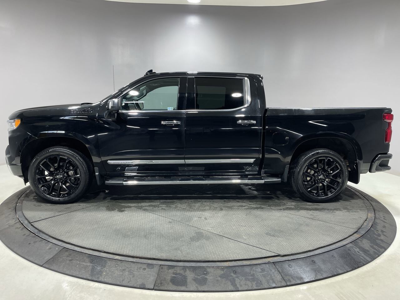 2023 Chevrolet Silverado 1500 High Country Sherwood Park AB