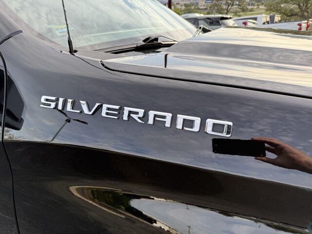 2023 Chevrolet Silverado 1500 LT  TX