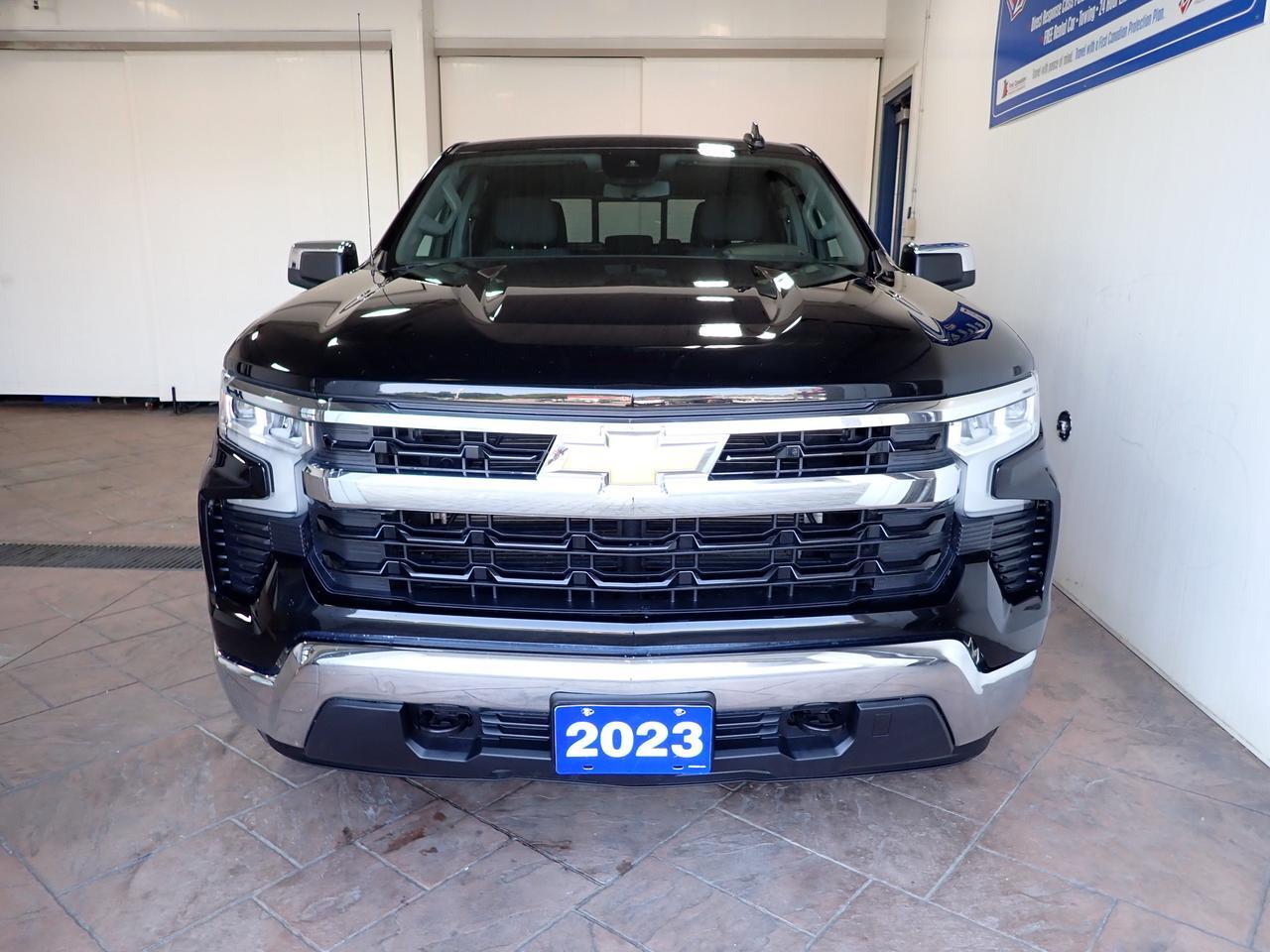 2023 Chevrolet Silverado 1500 LT 4WD CREW CAB Listowel ON