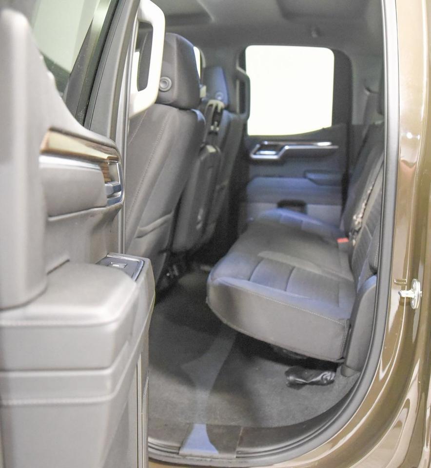 2023 Chevrolet Silverado 1500 LT Akron