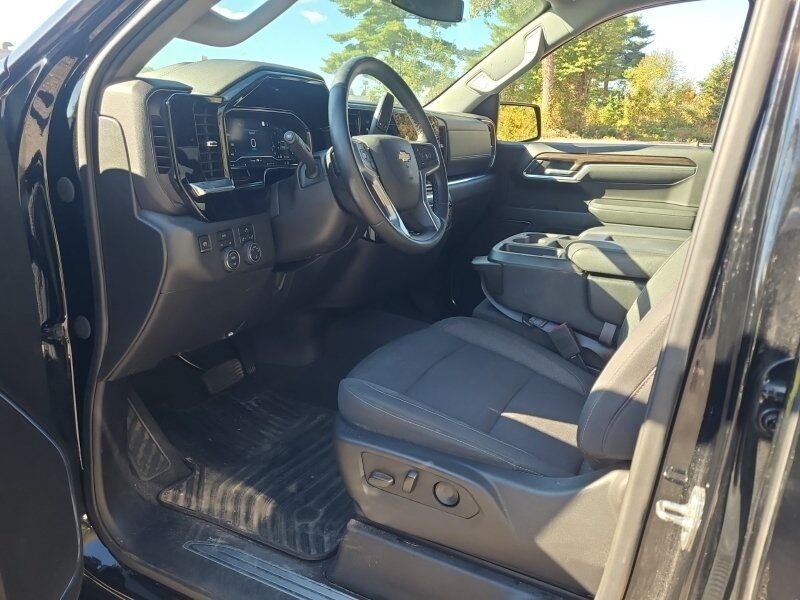 2023 Chevrolet Silverado 1500 LT Akron