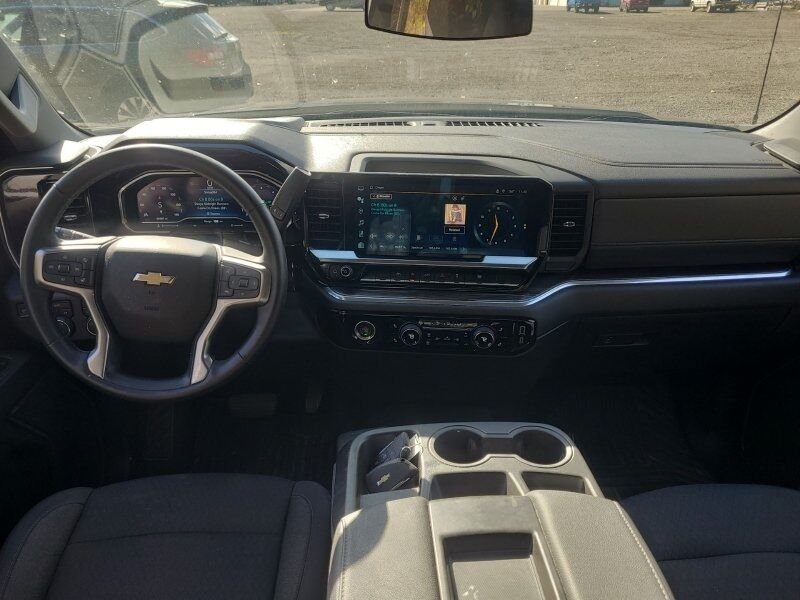 2023 Chevrolet Silverado 1500 LT Akron